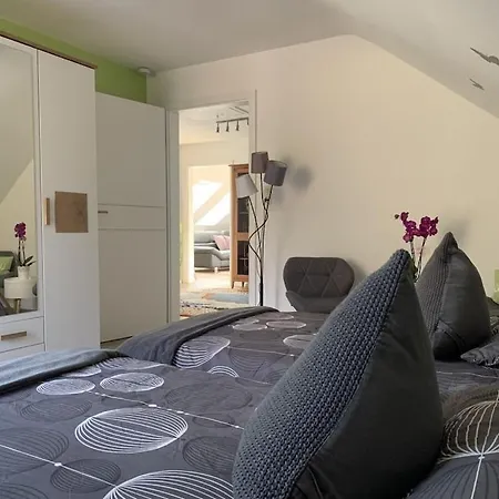 Long 4 Stars With Balcony Casa vacanze *