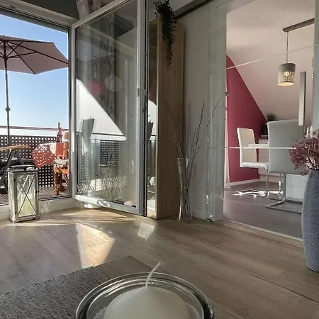 Long 4 Stars With Balcony *