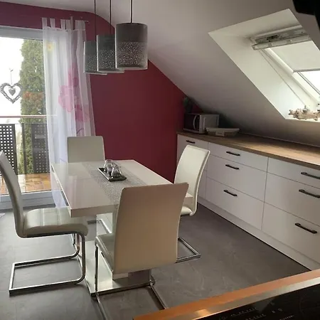 Long 4 Stars With Balcony