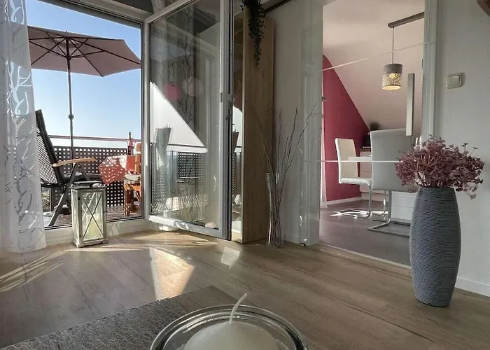 Long 4 Stars With Balcony *